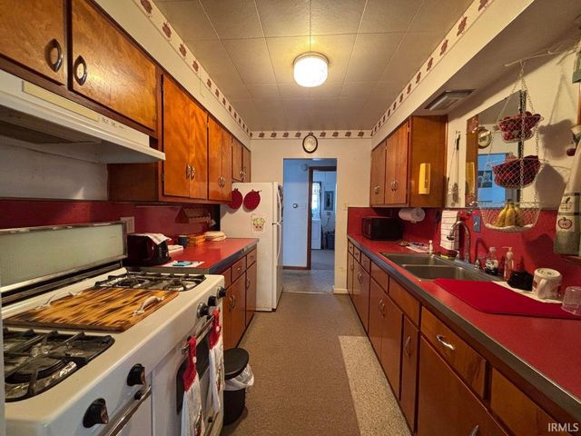 402 S Home Avenue, Rensselaer, IN 47978