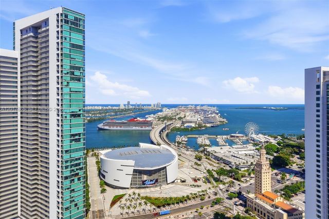 851 NE 1st Ave 3711, Miami, FL 33132