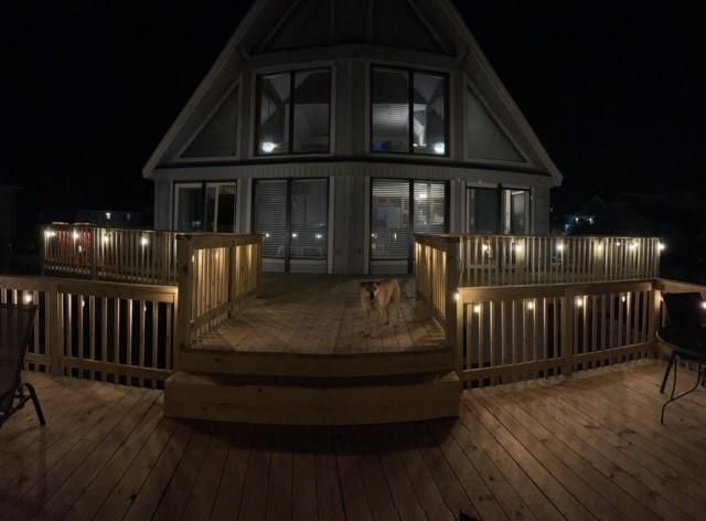 518 Paradise Drive, Tiki Island, TX 77554