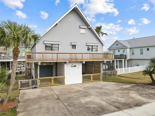 518 Paradise Drive, Tiki Island, TX 77554