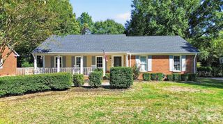 9915 Ridgemore Drive, Charlotte, NC 28277