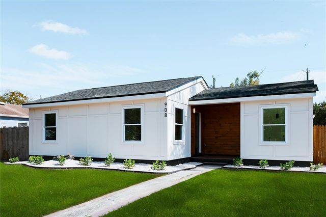 908 61ST STREET S, Gulfport, FL 33707