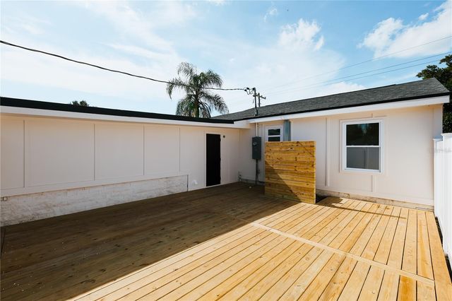 908 61ST STREET S, Gulfport, FL 33707