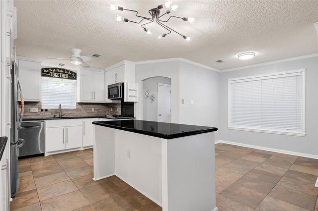 14419 Ravenhurst Lane, Houston, TX 77070