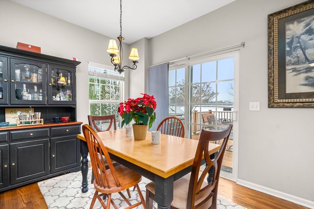 1220 Sears Circle, Elburn, IL 60119