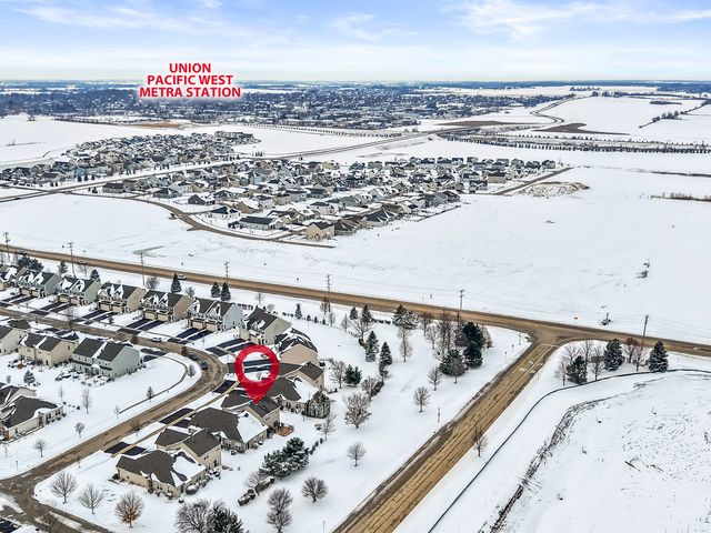 1220 Sears Circle, Elburn, IL 60119