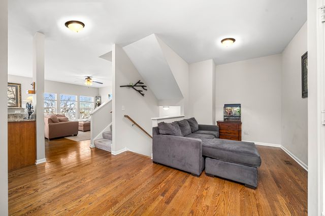 1220 Sears Circle, Elburn, IL 60119