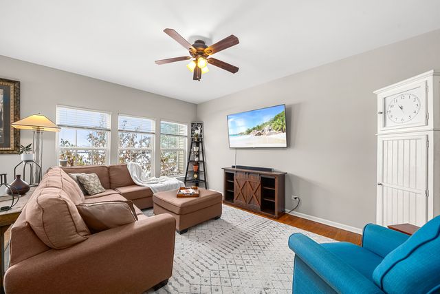 1220 Sears Circle, Elburn, IL 60119