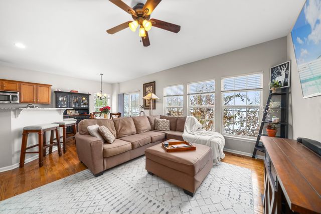 1220 Sears Circle, Elburn, IL 60119