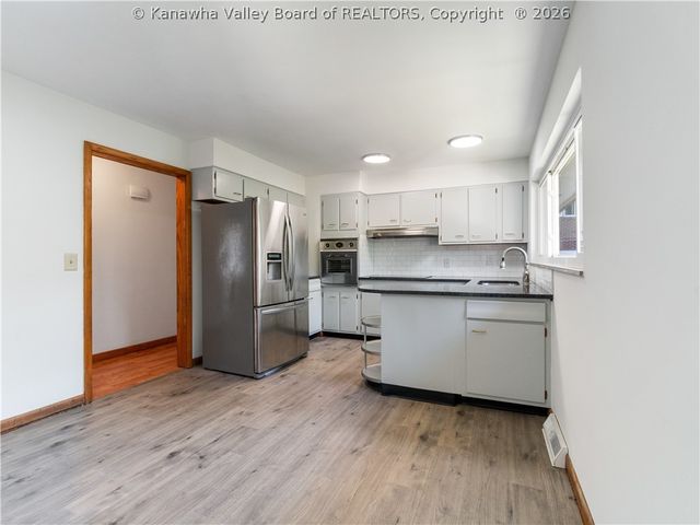 1212 Crown Drive, South Charleston, WV 25309