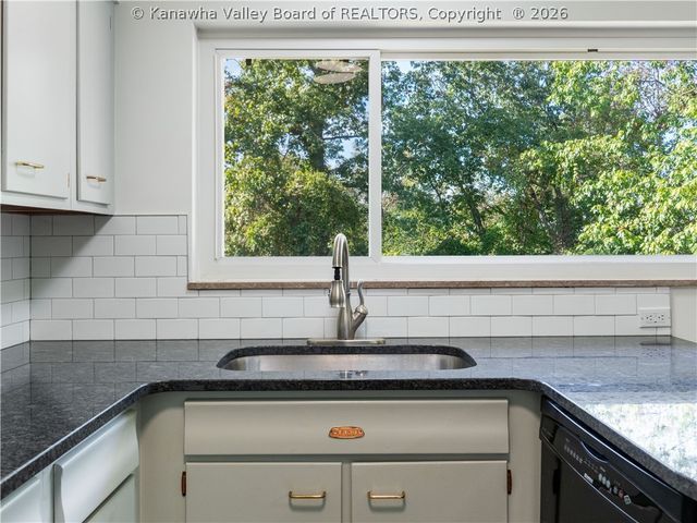 1212 Crown Drive, South Charleston, WV 25309