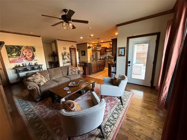 9633 SW 30th Street, Oklahoma City, OK 73179