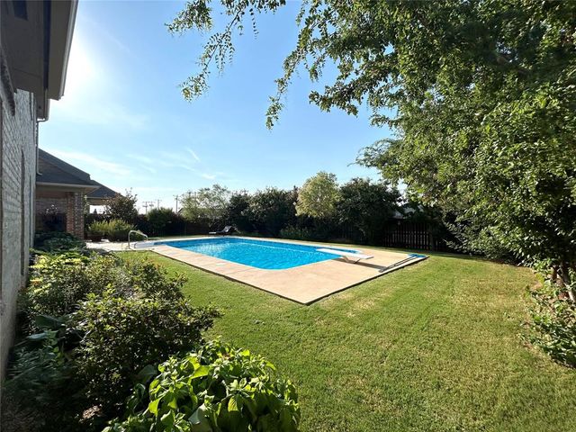 9633 SW 30th Street, Oklahoma City, OK 73179