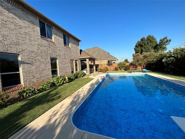 9633 SW 30th Street, Oklahoma City, OK 73179