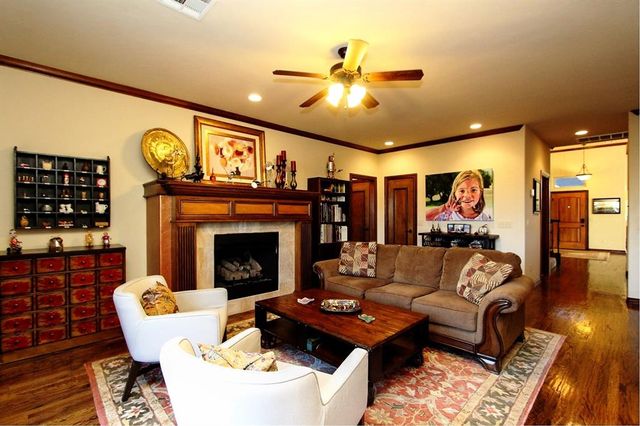 9633 SW 30th Street, Oklahoma City, OK 73179