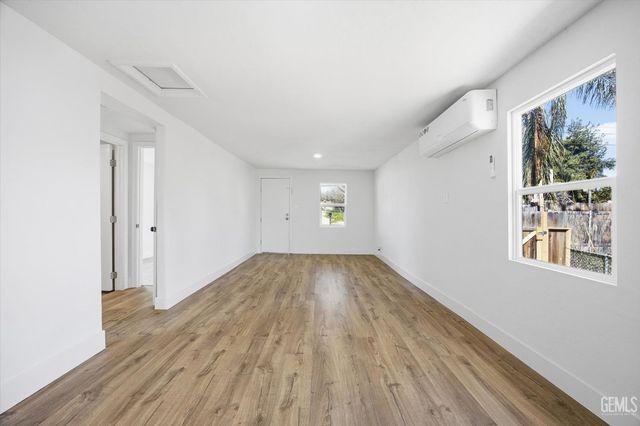 317 Columbus Street, Bakersfield, CA 93305