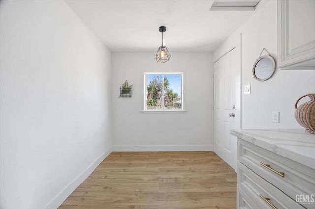 317 Columbus Street, Bakersfield, CA 93305