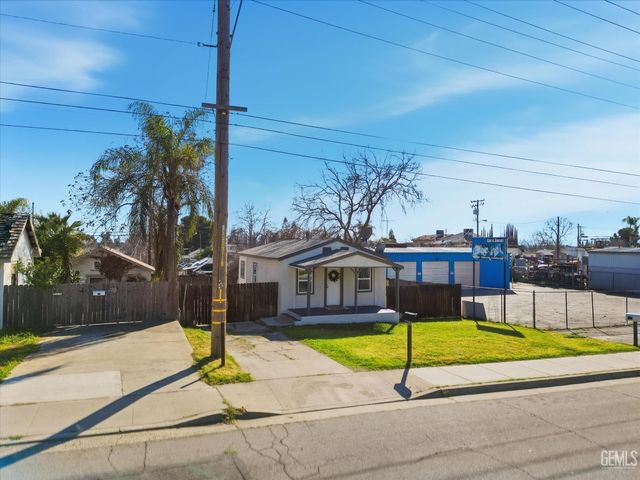 317 Columbus Street, Bakersfield, CA 93305