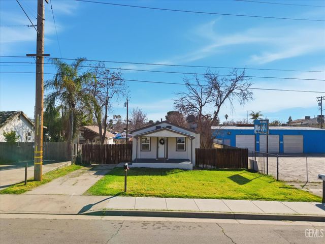 317 Columbus Street, Bakersfield, CA 93305