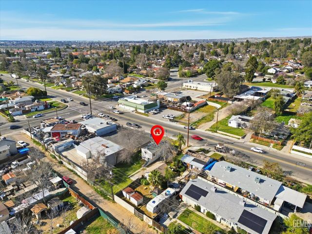 317 Columbus Street, Bakersfield, CA 93305