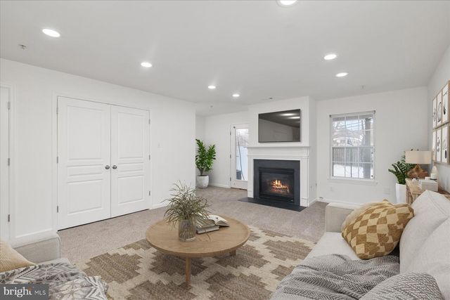 1106 CURTIS WAY, Glen Burnie, MD 21061