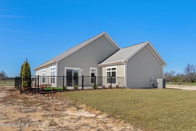 1060 Northbridge Court NW, Ocean Isle Beach, NC 28469