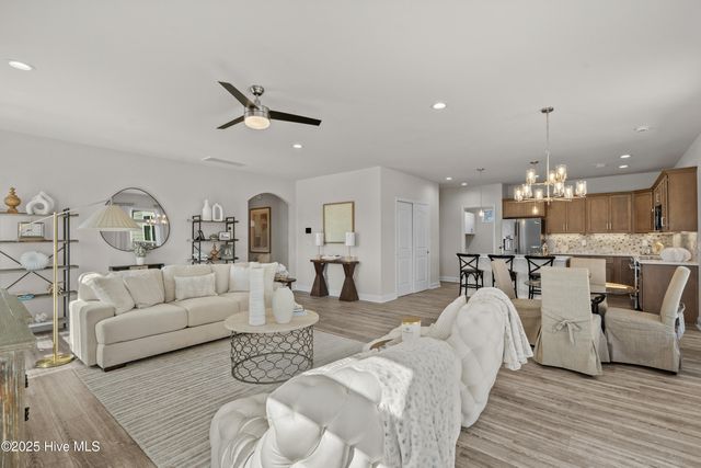 1060 Northbridge Court NW, Ocean Isle Beach, NC 28469