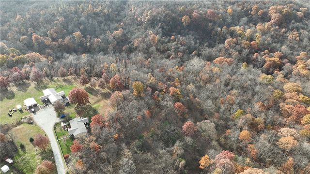 199 Bellbridge Rd, Lincoln Boro, PA 15037