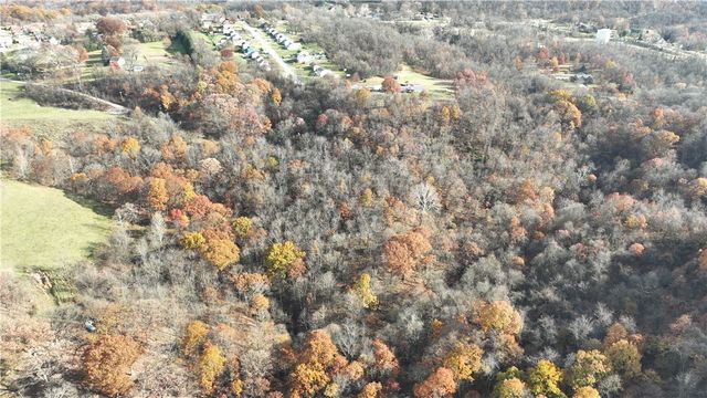 199 Bellbridge Rd, Lincoln Boro, PA 15037