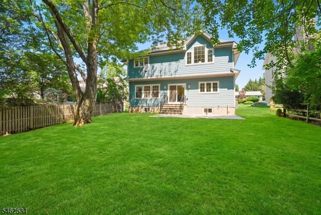 31 Verona Rd, New Providence Boro, NJ 07974