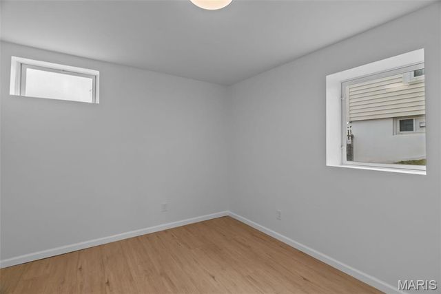 2800 Manderly Drive, St Louis, MO 63144