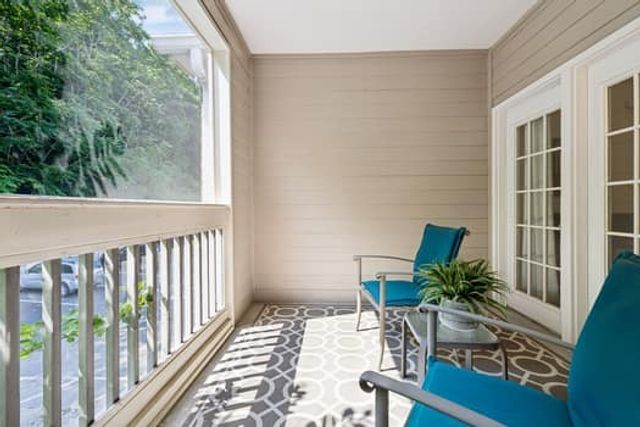 6820 Highway 70 S Apt 407, Nashville, TN 37221