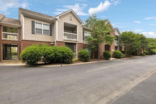 6820 Highway 70 S Apt 407, Nashville, TN 37221