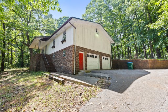 705 Scenic Drive, Rossville, GA 30741