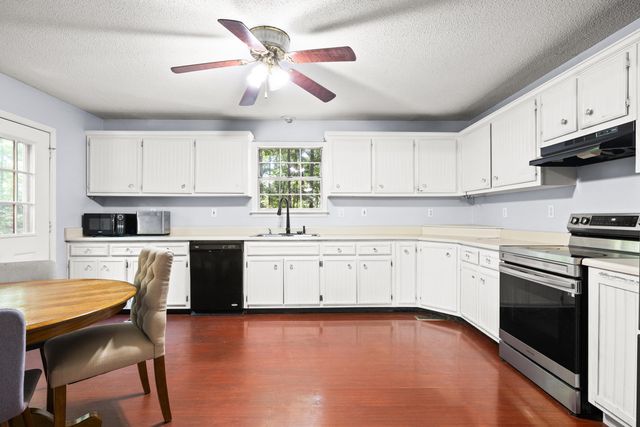705 Scenic Drive, Rossville, GA 30741