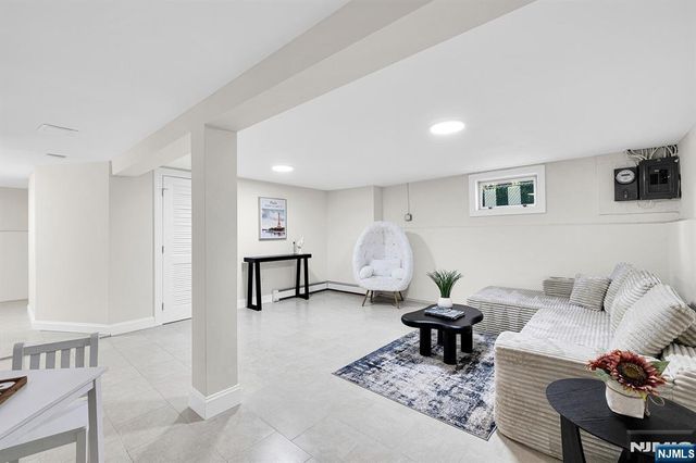 132 Argyle Place, Kearny, NJ 07032