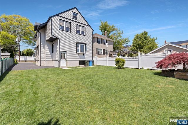 132 Argyle Place, Kearny, NJ 07032
