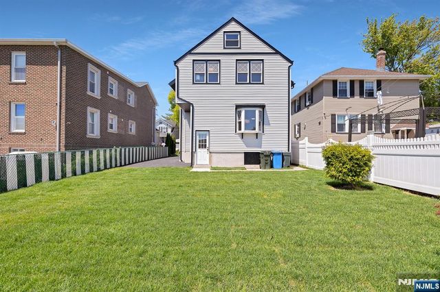 132 Argyle Place, Kearny, NJ 07032