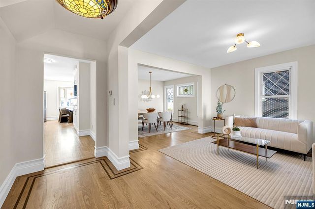 132 Argyle Place, Kearny, NJ 07032