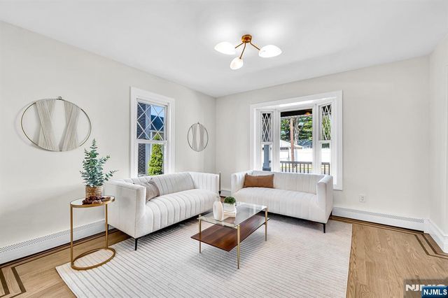 132 Argyle Place, Kearny, NJ 07032