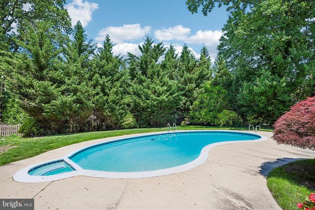 109 GLENWOOD RD, Haddonfield, NJ 08033