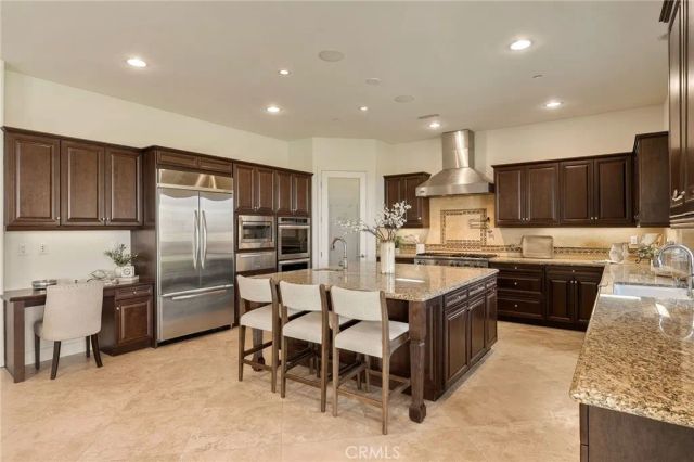 10727 W Stallion Ranch Road, Shadow Hills, CA 91040