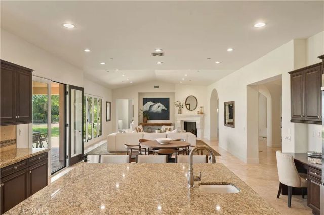 10727 W Stallion Ranch Road, Shadow Hills, CA 91040