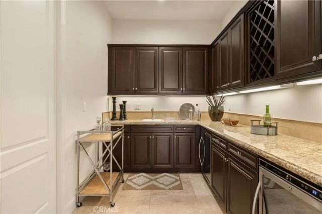 10727 W Stallion Ranch Road, Shadow Hills, CA 91040
