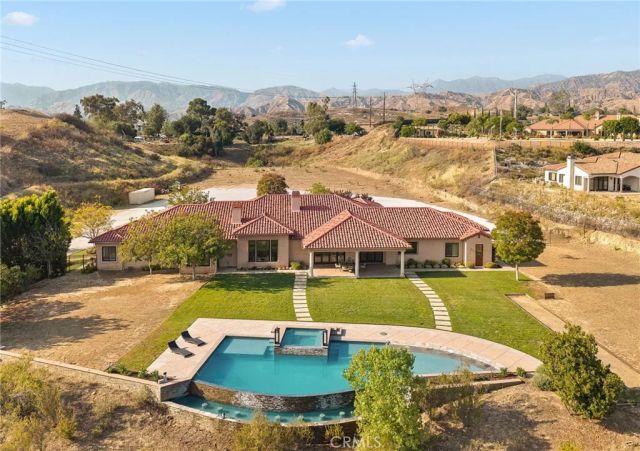 10727 W Stallion Ranch Road, Shadow Hills, CA 91040