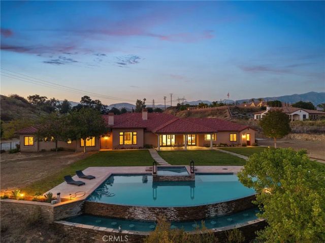 10727 W Stallion Ranch Road, Shadow Hills, CA 91040