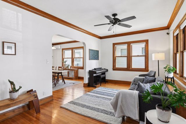 943 Wakefield Avenue, Saint Paul, MN 55106