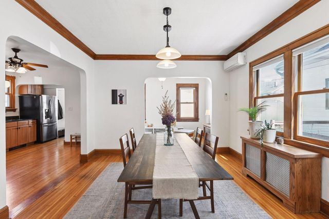 943 Wakefield Avenue, Saint Paul, MN 55106