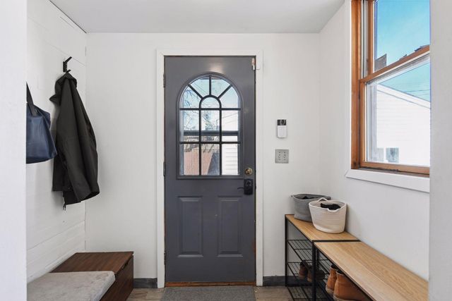 943 Wakefield Avenue, Saint Paul, MN 55106