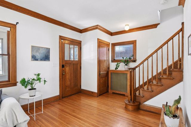 943 Wakefield Avenue, Saint Paul, MN 55106